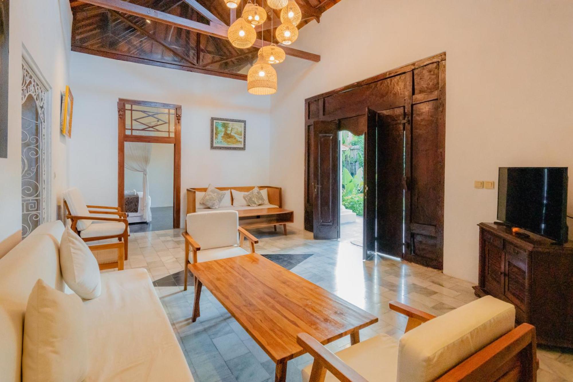 Villa Etnik Seminyak Eksteriør billede